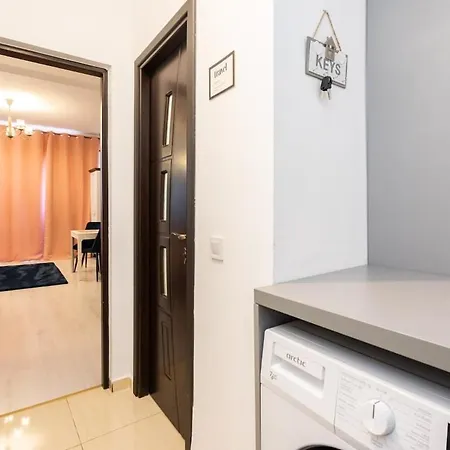 Skyline Nest - M&n Apartment Bukarest