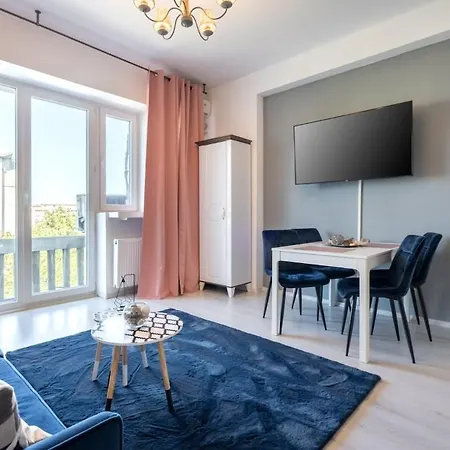 Skyline Nest - M&n * Bukarest